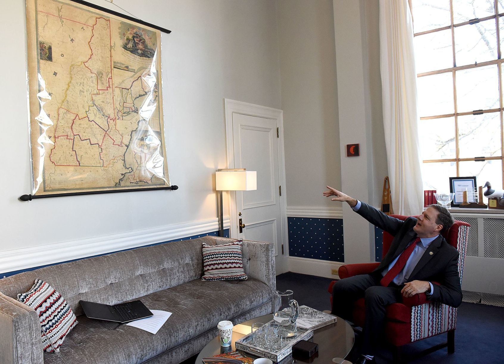 Sununu points to map